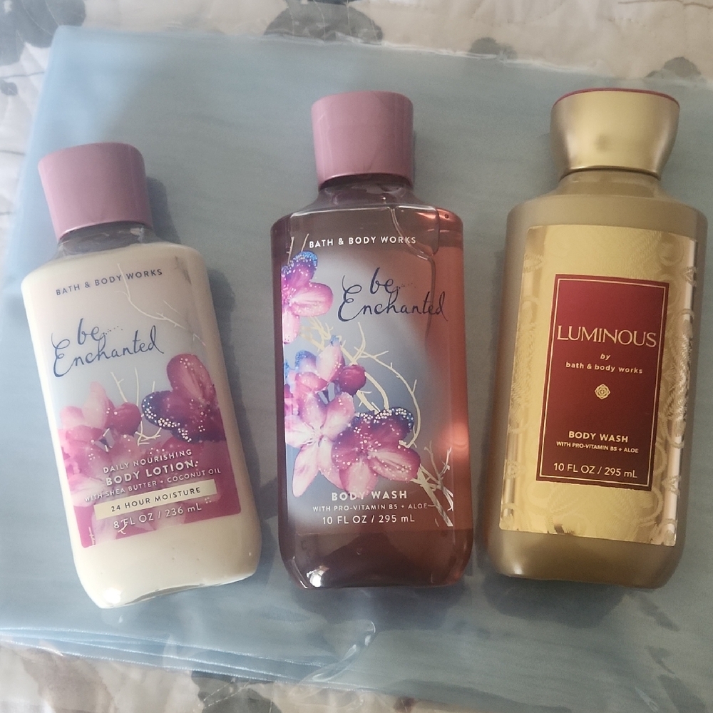 3 Bath And Body Works Items.
